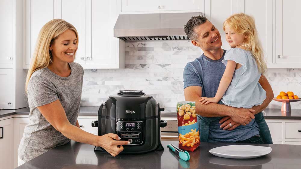مولتی کوکر نینجا مدل OP300 - Foodi OP300UK AirFry French Fries Family